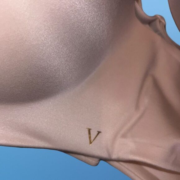 Victoria’s Secret Perfect Fit Wireless Tan Bra Size 38C - Picture 6 of 6